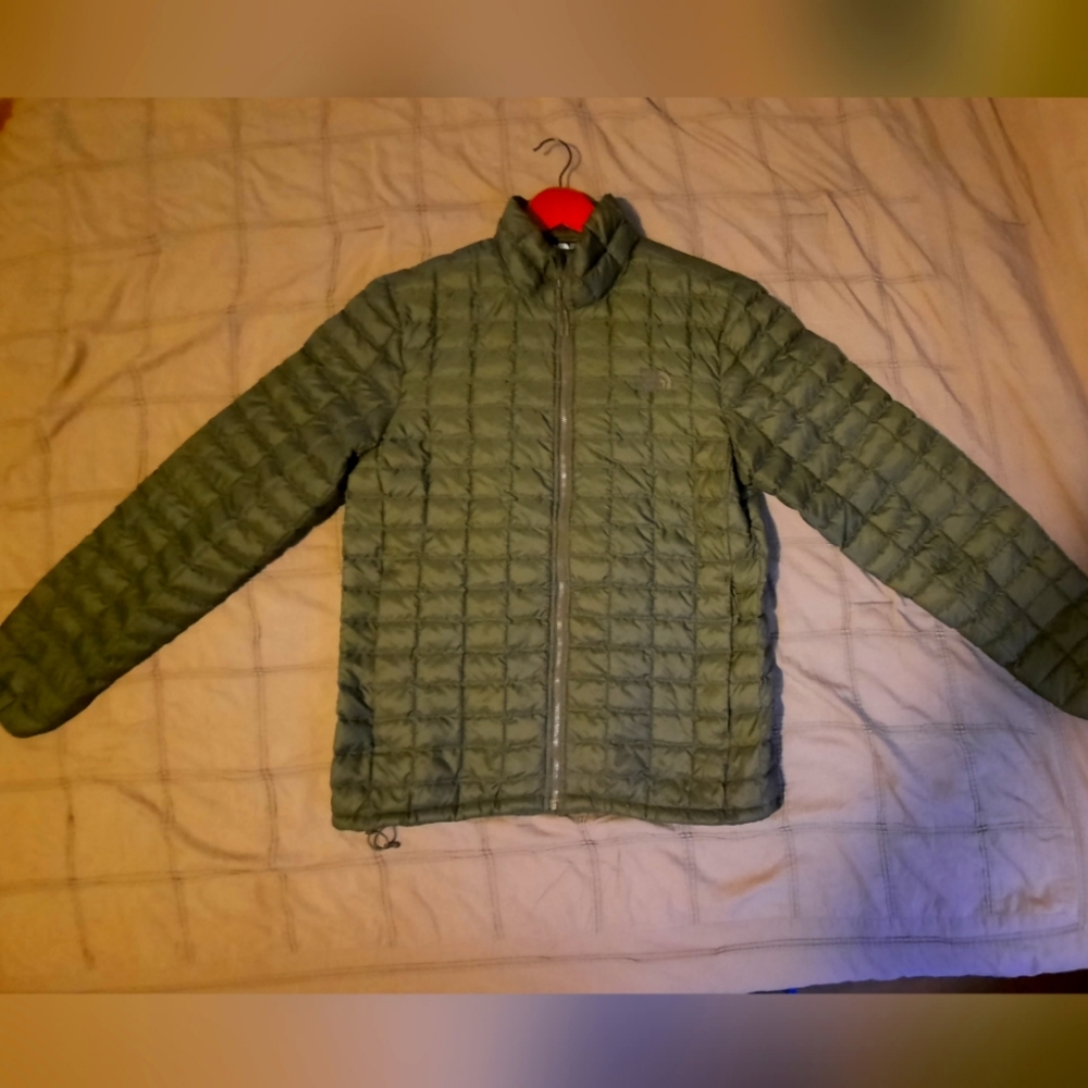 Mens North Face Jacket Medium